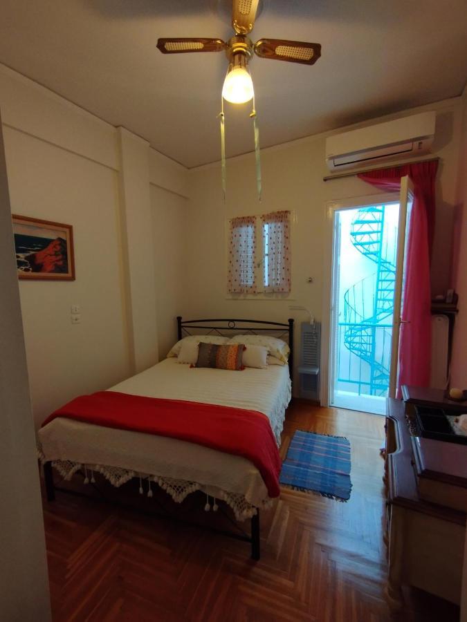 Ferienwohnung Mia'S Seaside Penthouse - Panoramic View Piräus Exterior foto